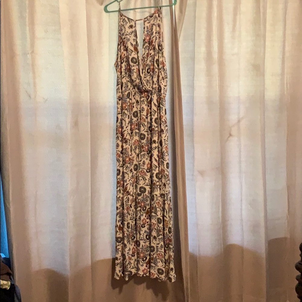 American Eagle Maxi dress